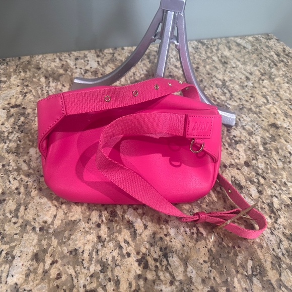 Matt & Nat Vegan Fanny Pak - Picture 3 of 3